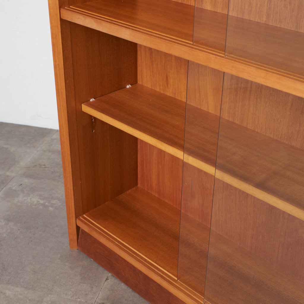 ヴィンテージ ガラスキャビネット