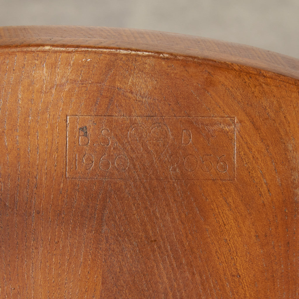 4本スポーク フープバックチェア