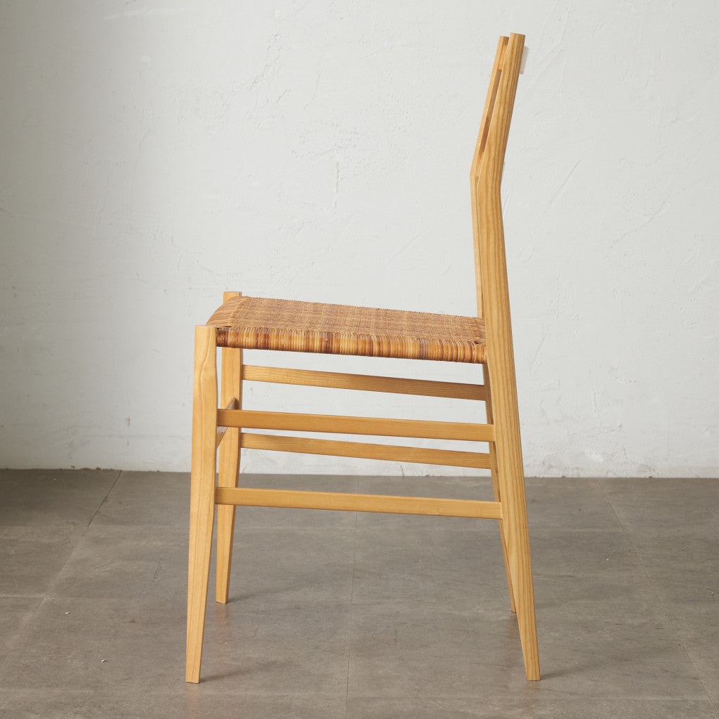 699 SUPERLEGGERA チェア