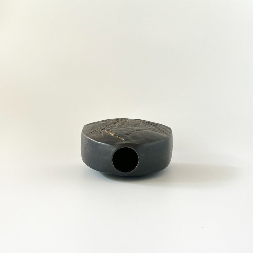 German Art Pottery フラワーベース