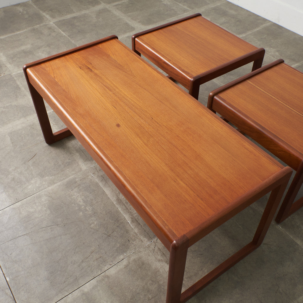 ヴィンテージ ネストコーヒーテーブル