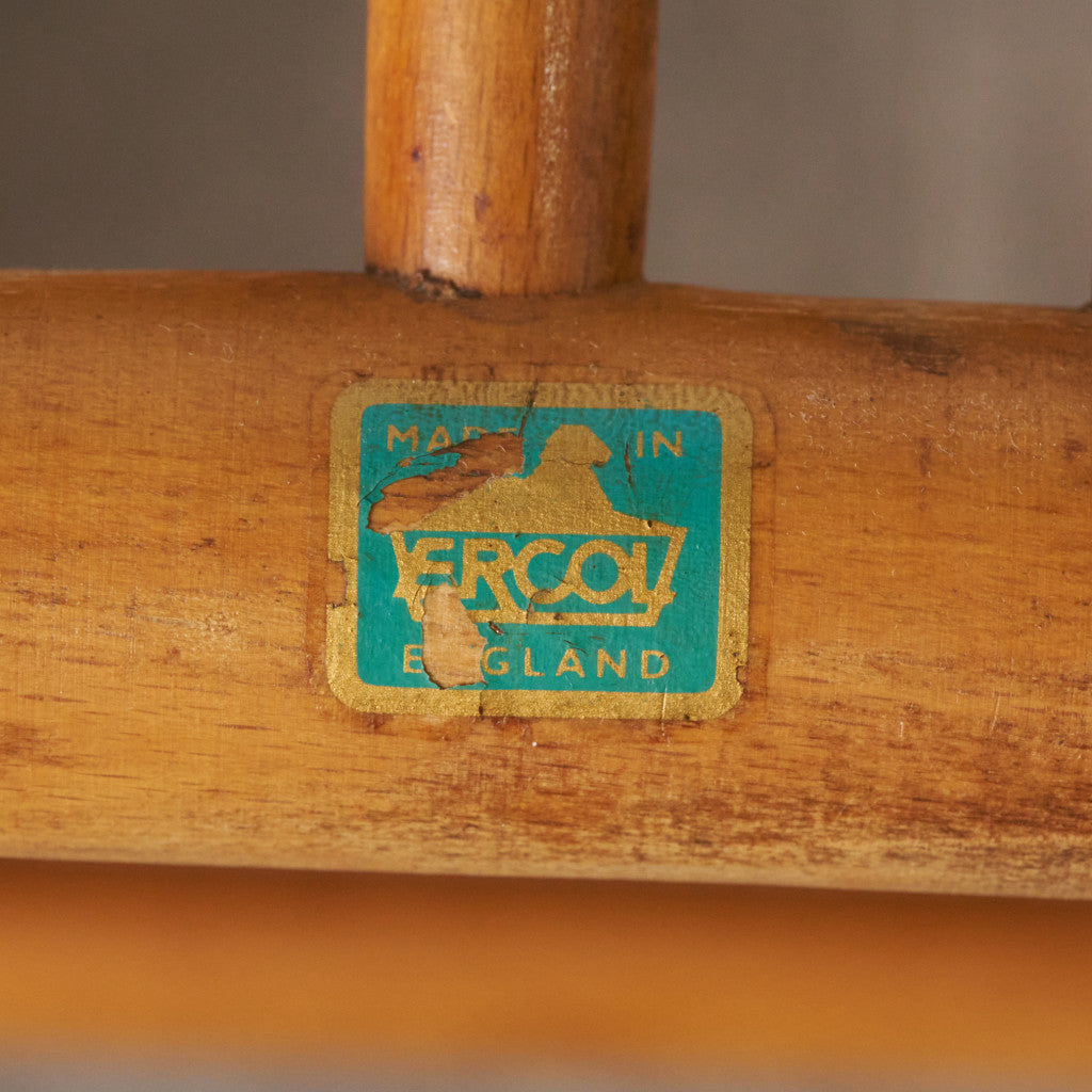 スティックバックチェア