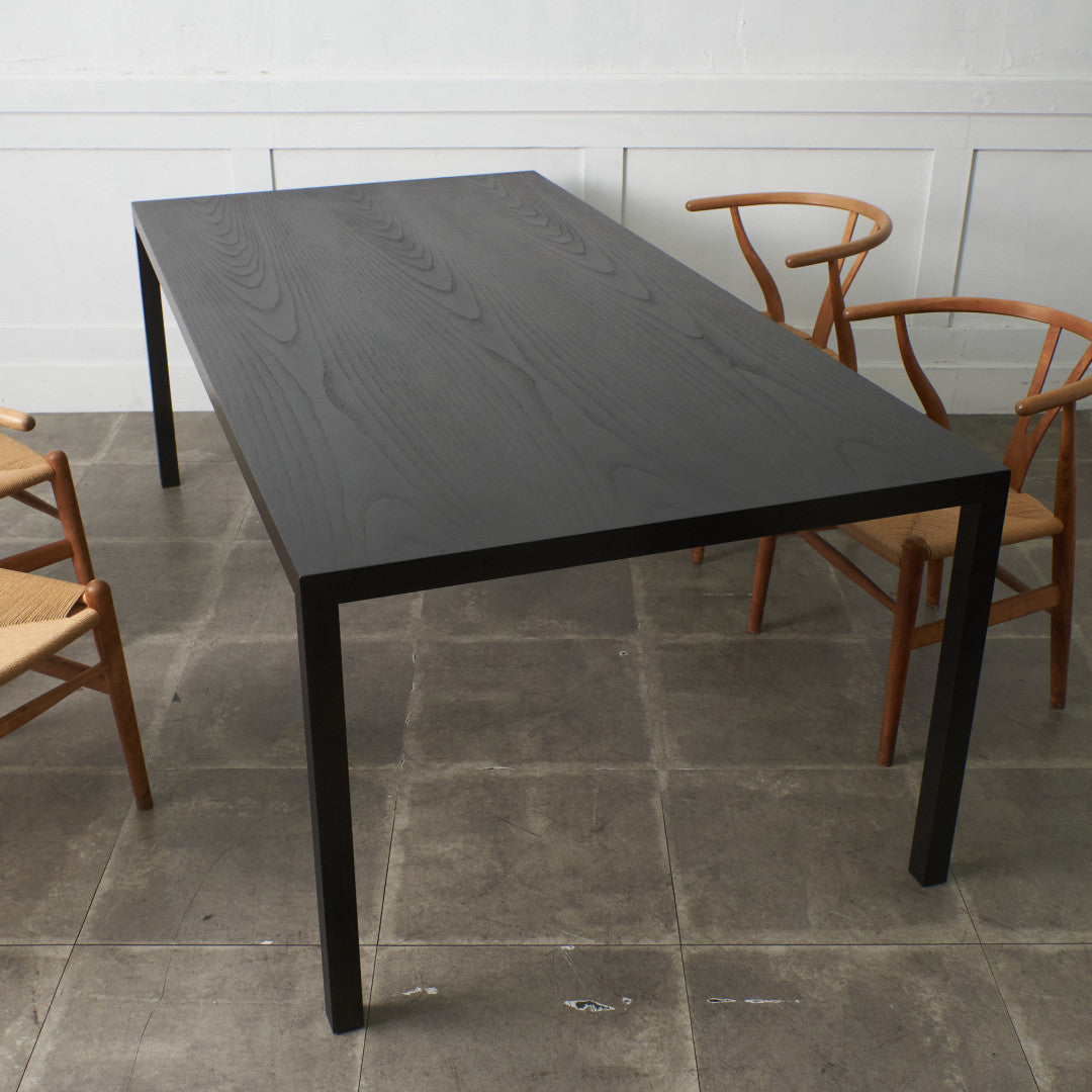 MATRIX 1011 ダイニングテーブル