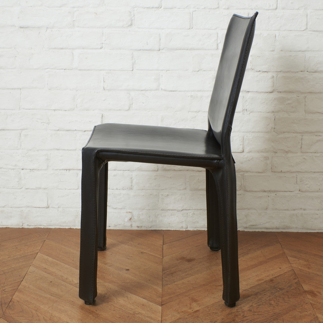 412 CAB アームレスチェア