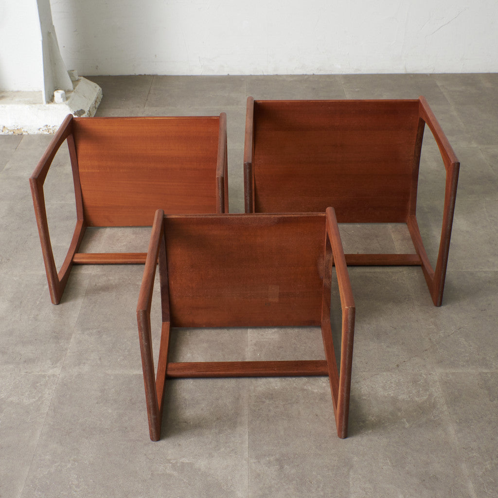 Quadrille ヴィンテージ ネストテーブル