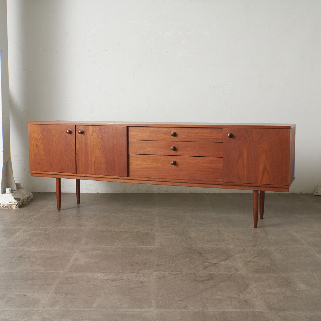 ヴィンテージ サイドボード – rocca rocca