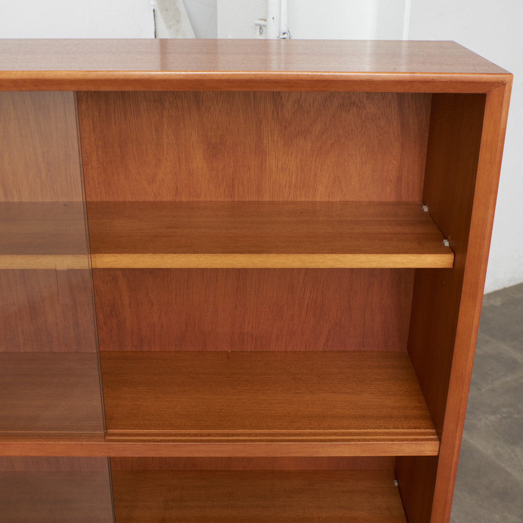 ヴィンテージ ガラスキャビネット