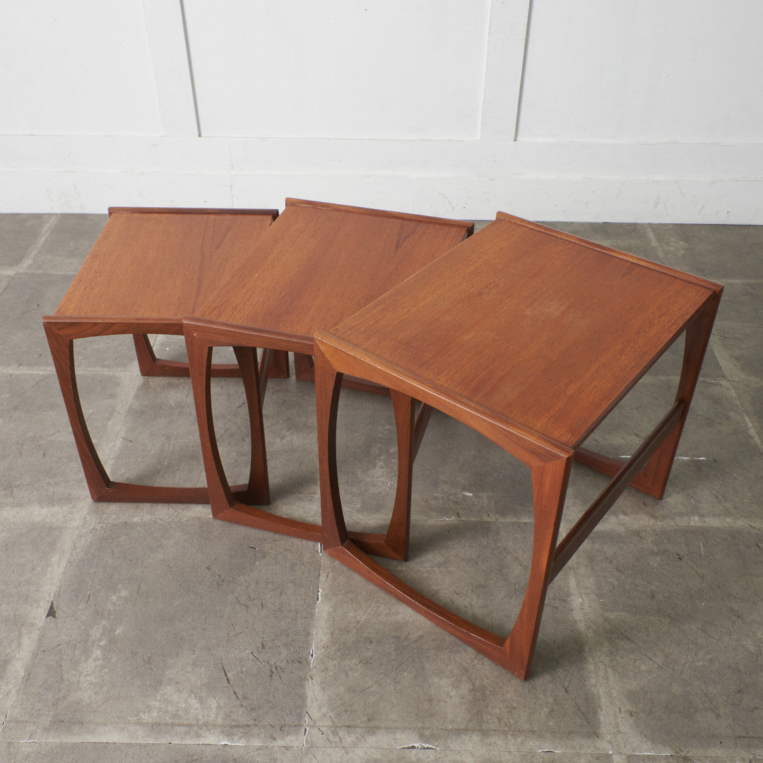 Quadrille ヴィンテージ ネストテーブル – rocca rocca