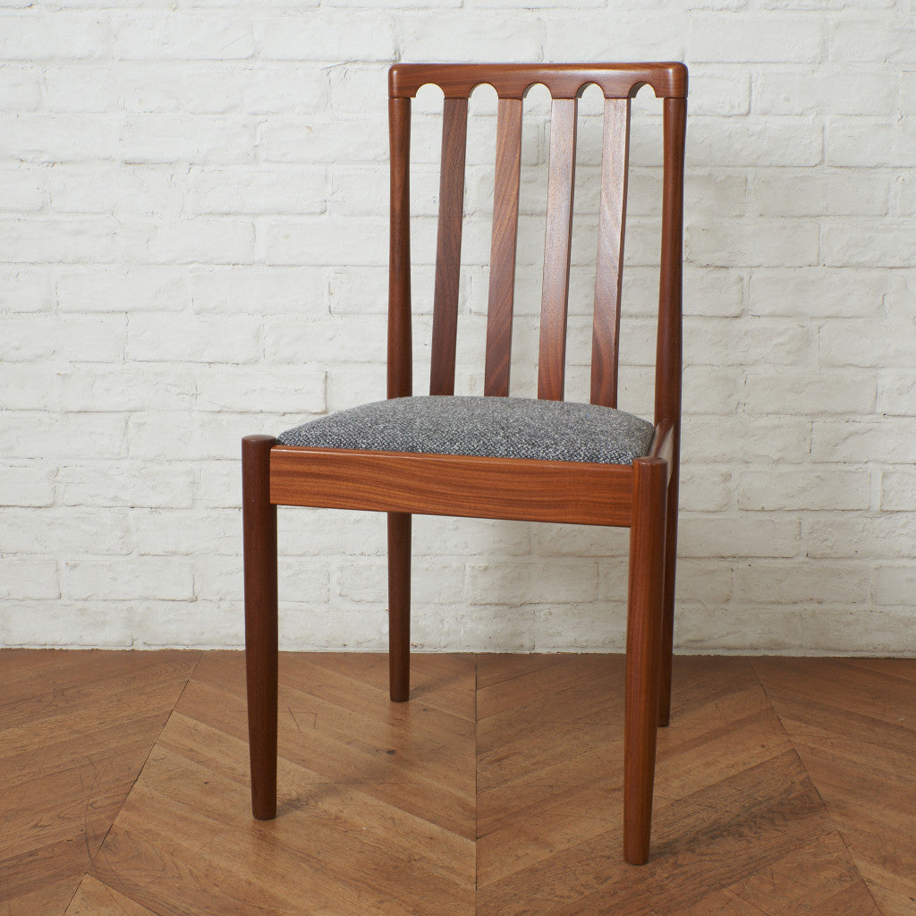 スラットバックチェア/ 張替済