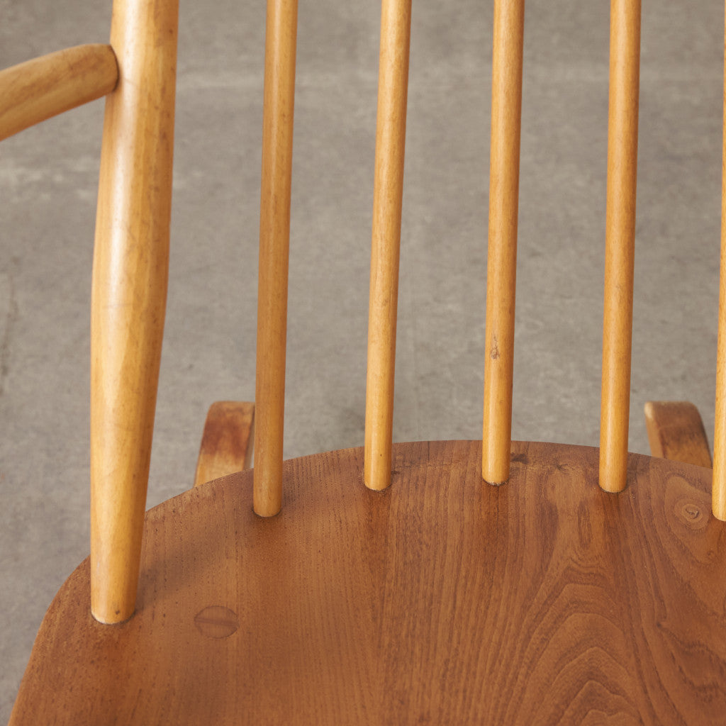 ヴィンテージ ゴールドスミス ロッキングチェア