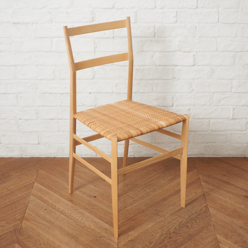 699 SUPERLEGGERA チェア