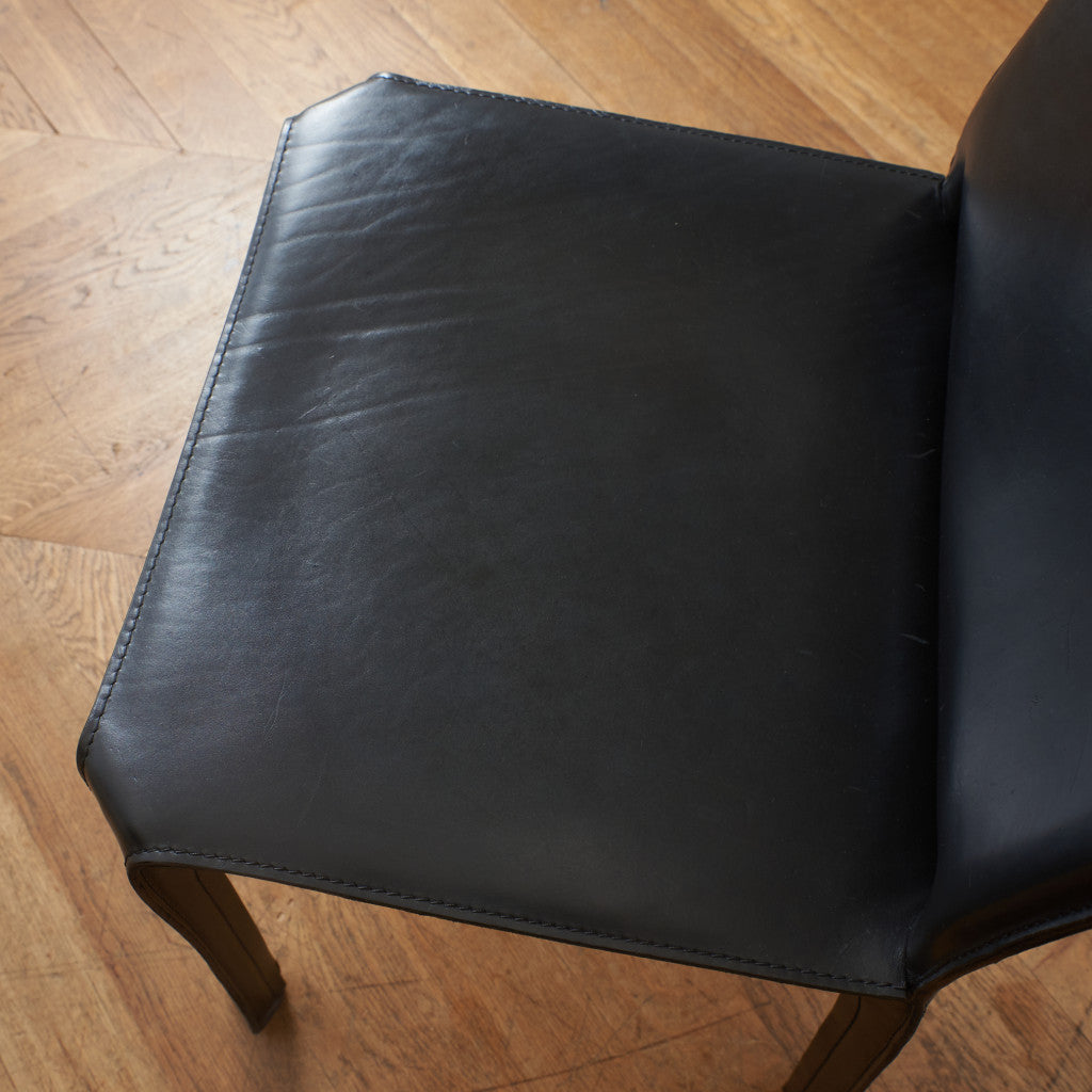 412 CAB アームレスチェア