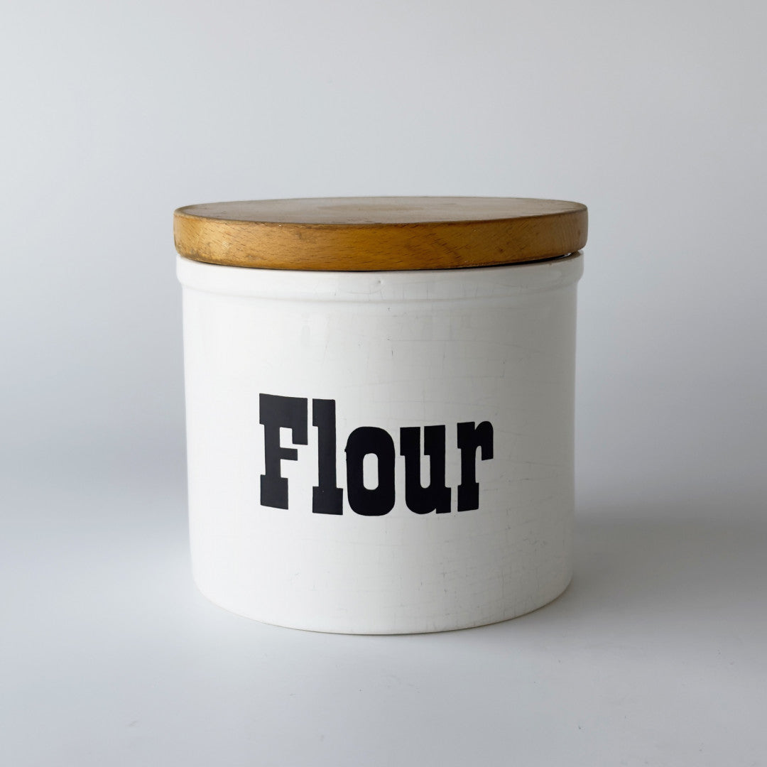 ヴィンテージ キャニスター "Flour"
