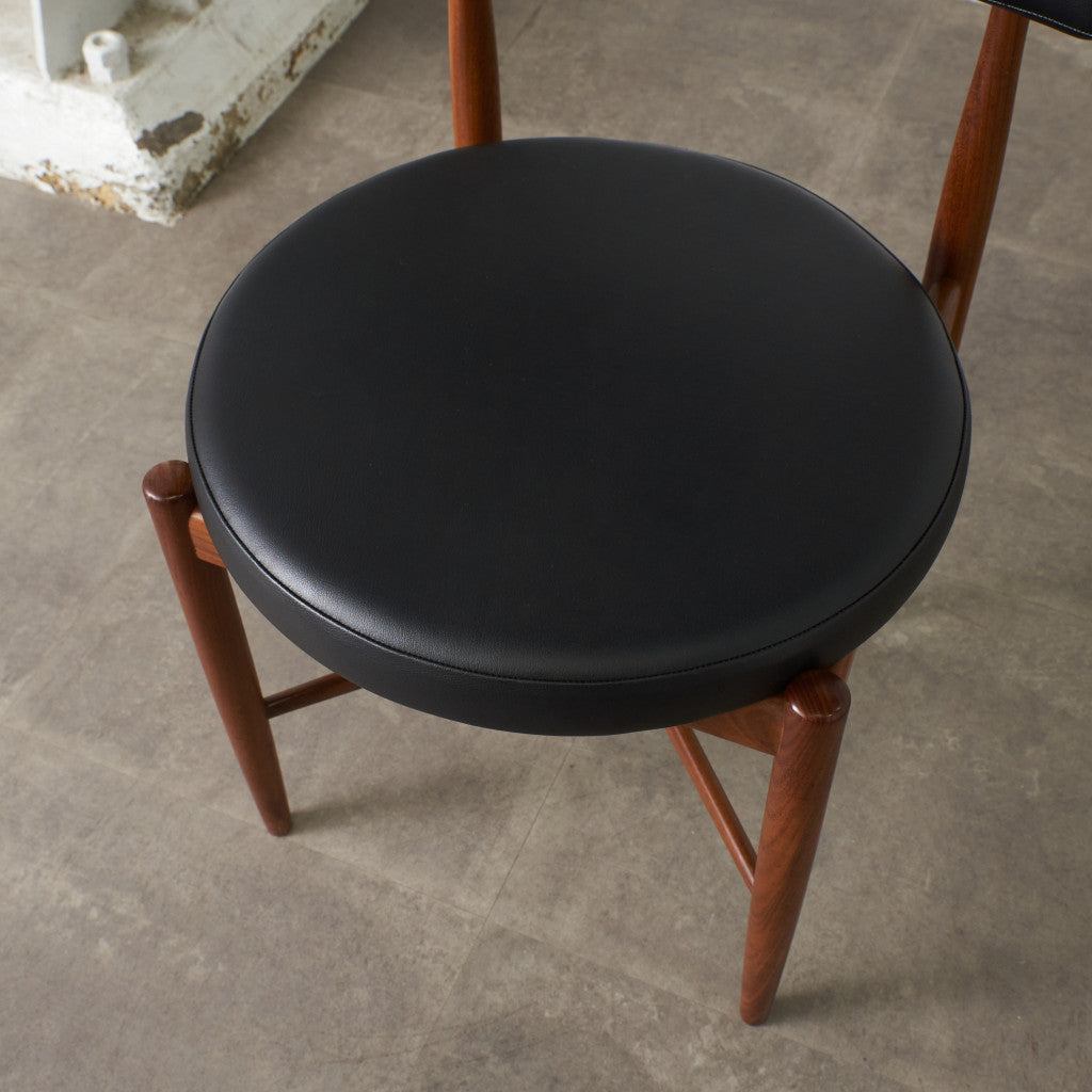 サーキュラーチェア / 張替済