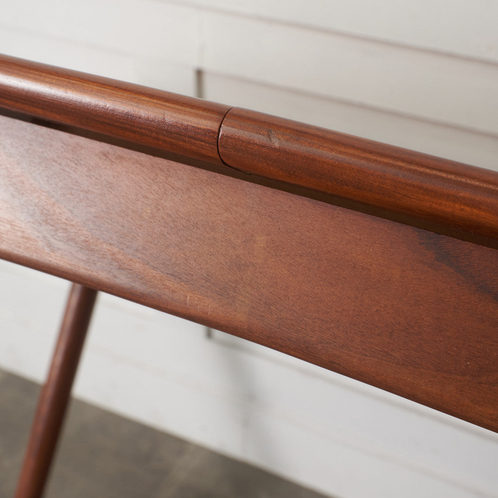 ブラジリア ダイニングテーブル