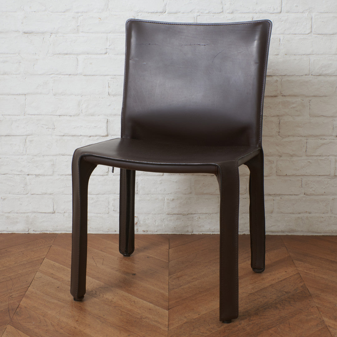 412 CAB アームレスチェア