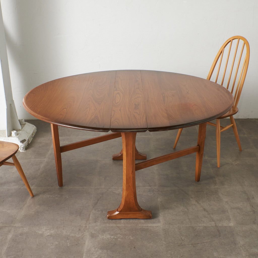 オーバル型 ドロップリーフ ゲートレッグテーブル (610)