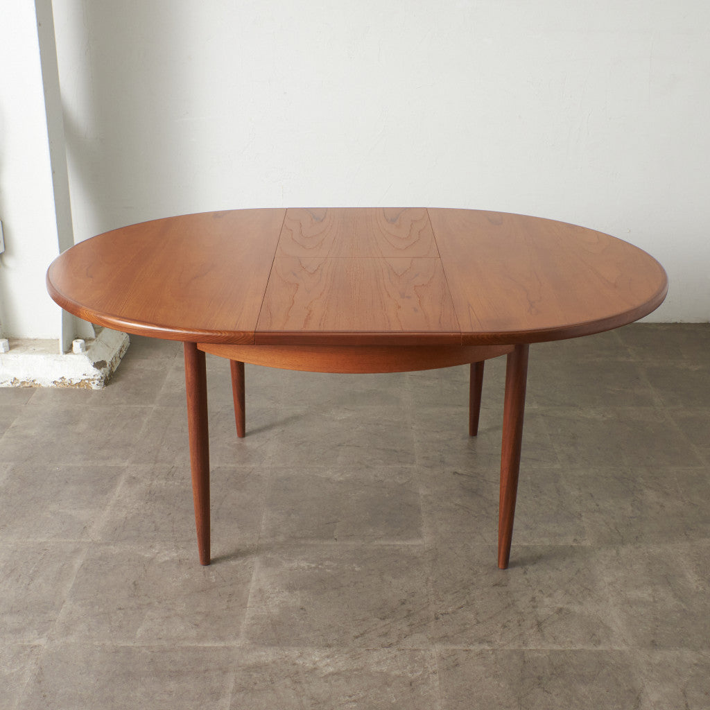 エクステンション ラウンドダイニングテーブル