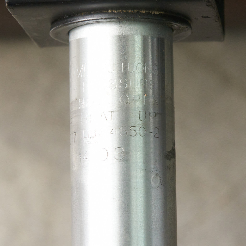 ウィングバック デスクチェア