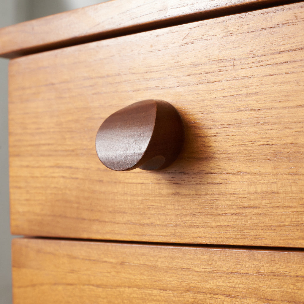 英国ヴィンテージ 4段チェスト