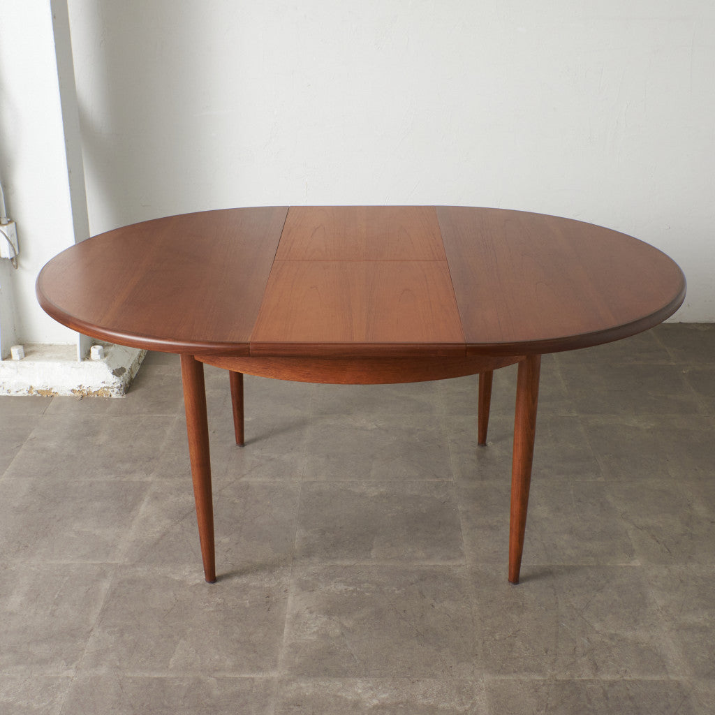 エクステンション ラウンドダイニングテーブル