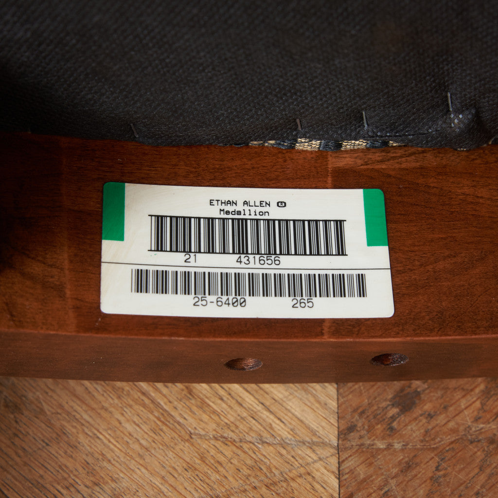 Medallion ダイニングチェア