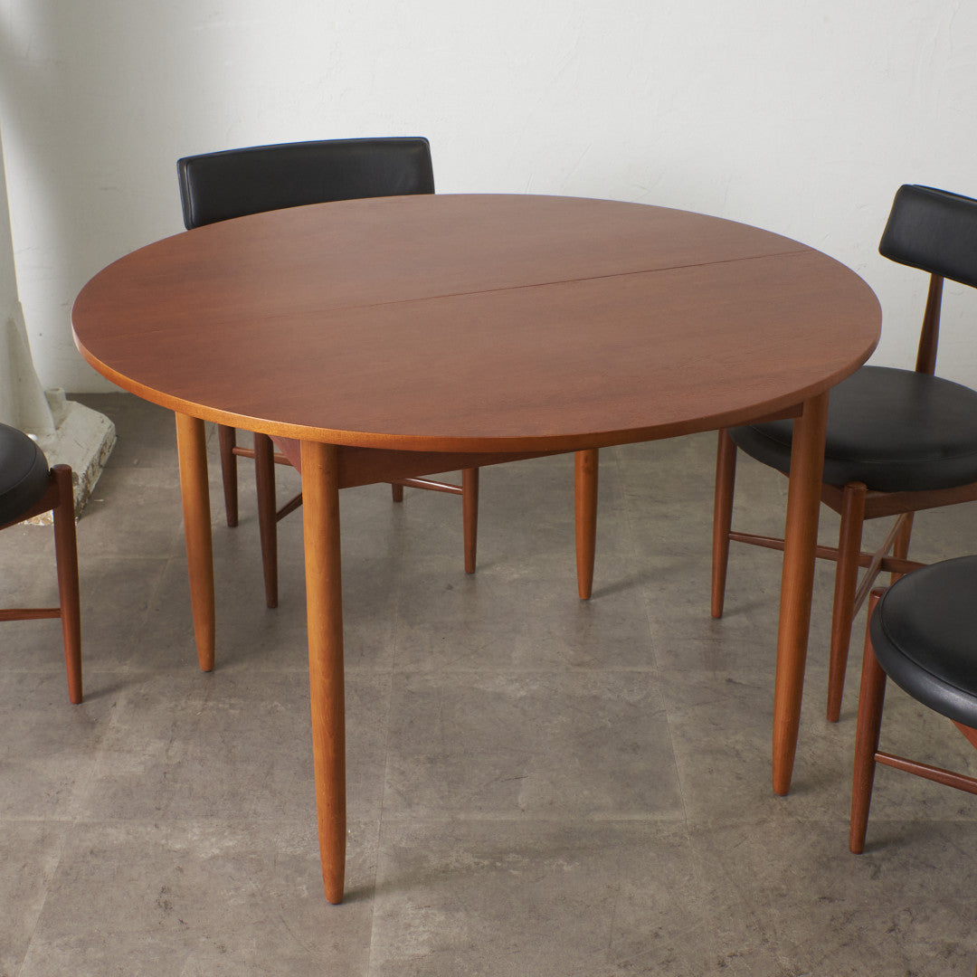 英国ヴィンテージ ラウンドダイニングテーブル – rocca rocca