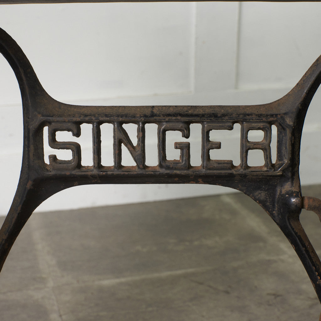 アンティーク 足踏みミシン