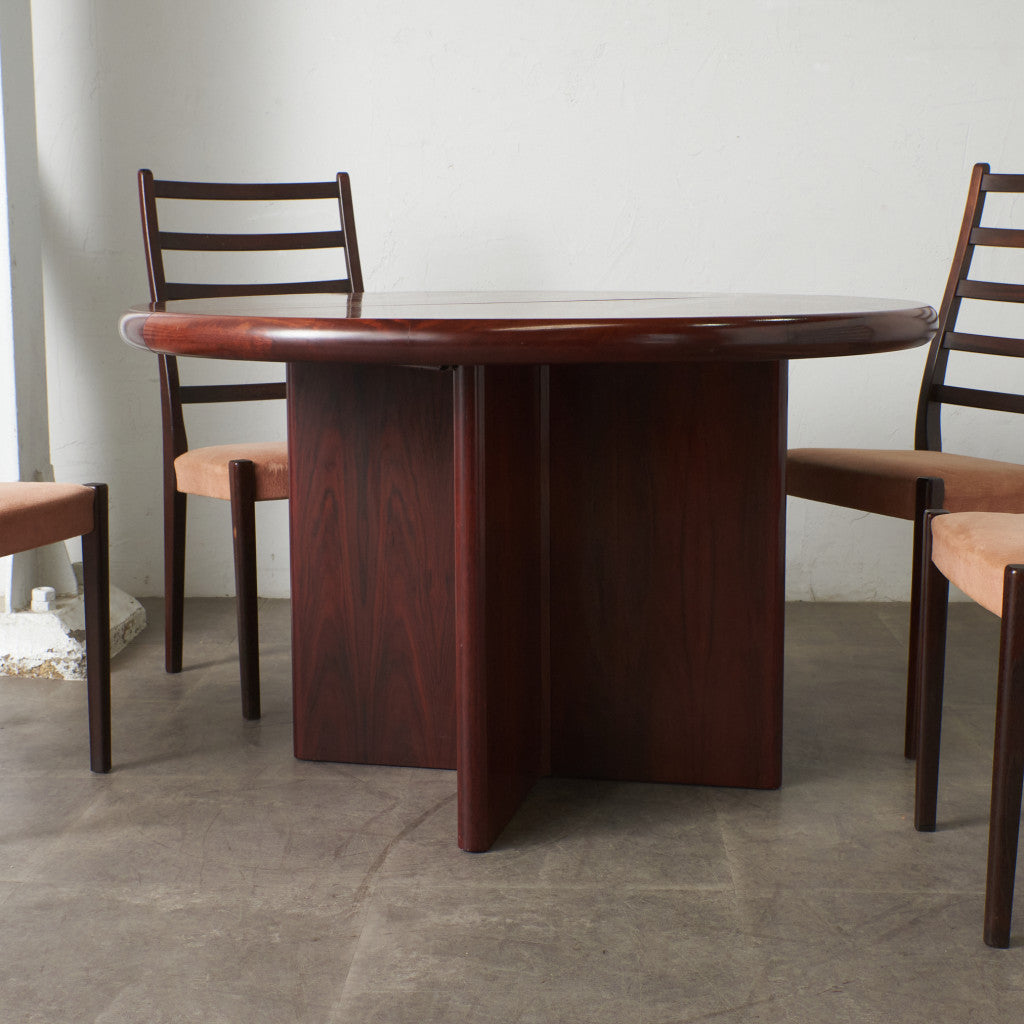 デンマークヴィンテージ ローズウッド材 ラウンドテーブル