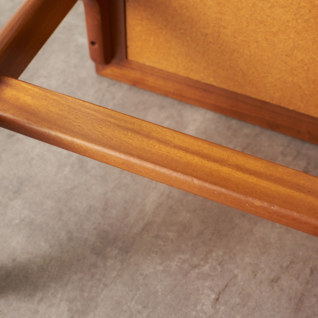 英国ヴィンテージ タイルトップ ネストテーブル