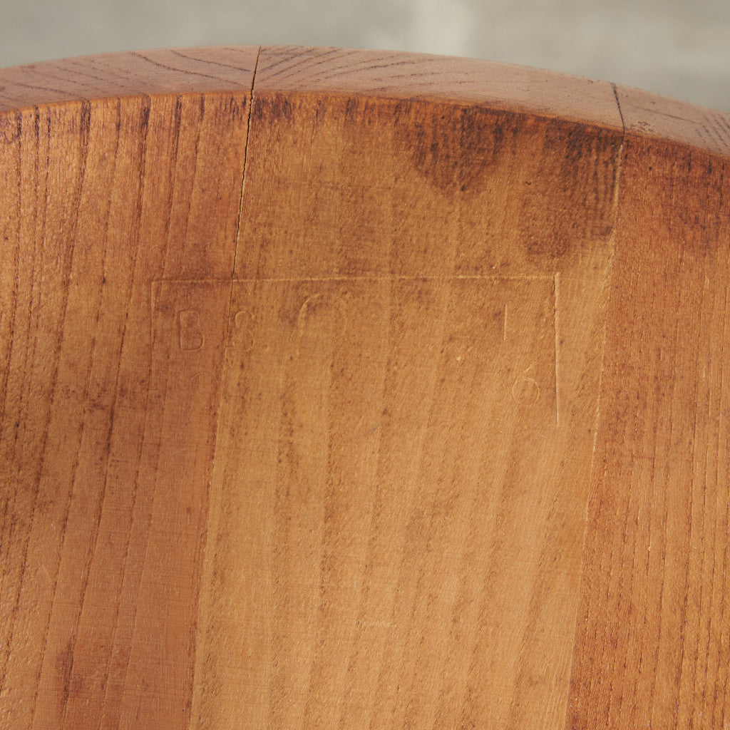 フープバックチェア