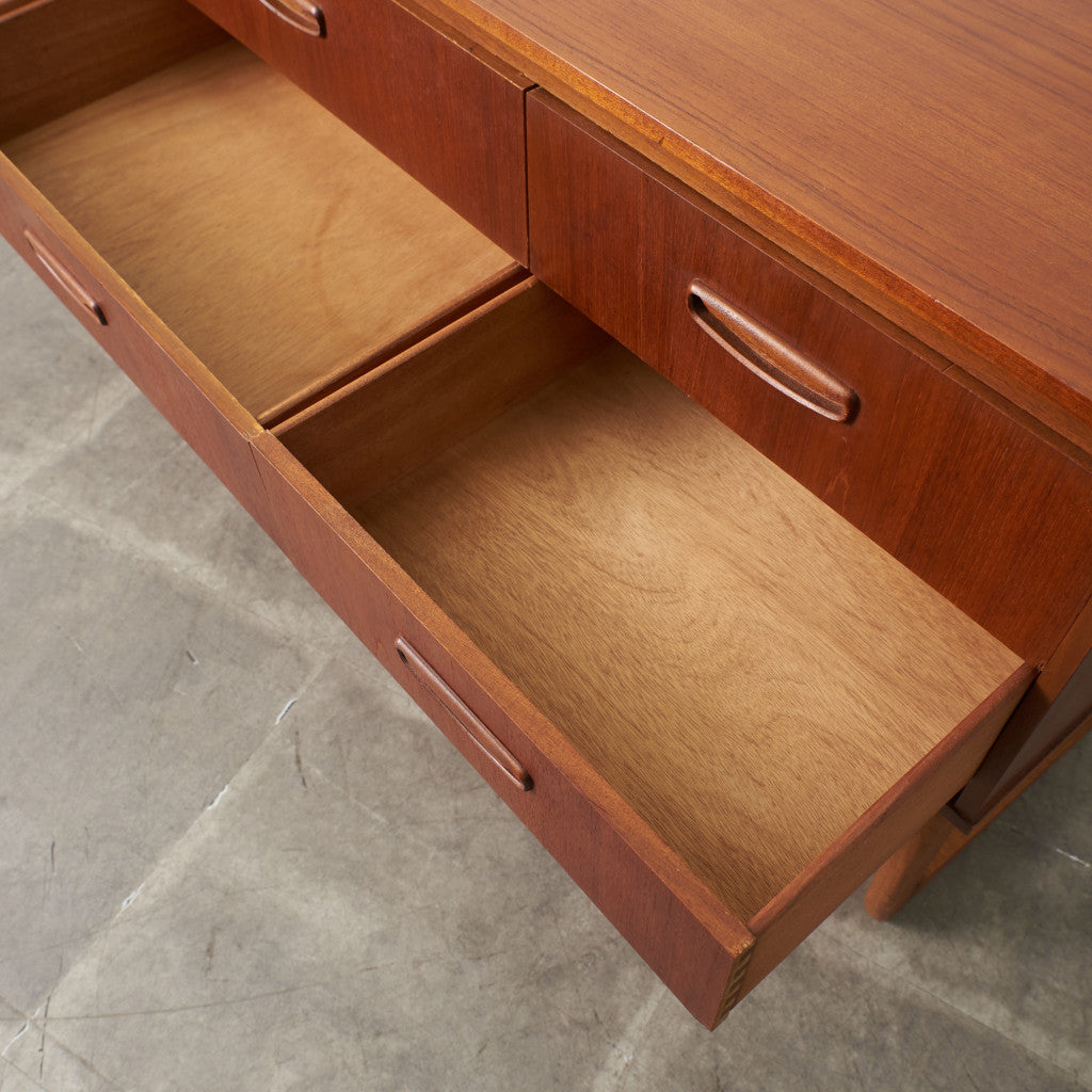 ヴィンテージ サイドボード