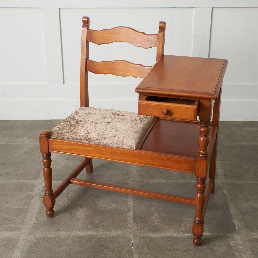 テレフォンベンチ