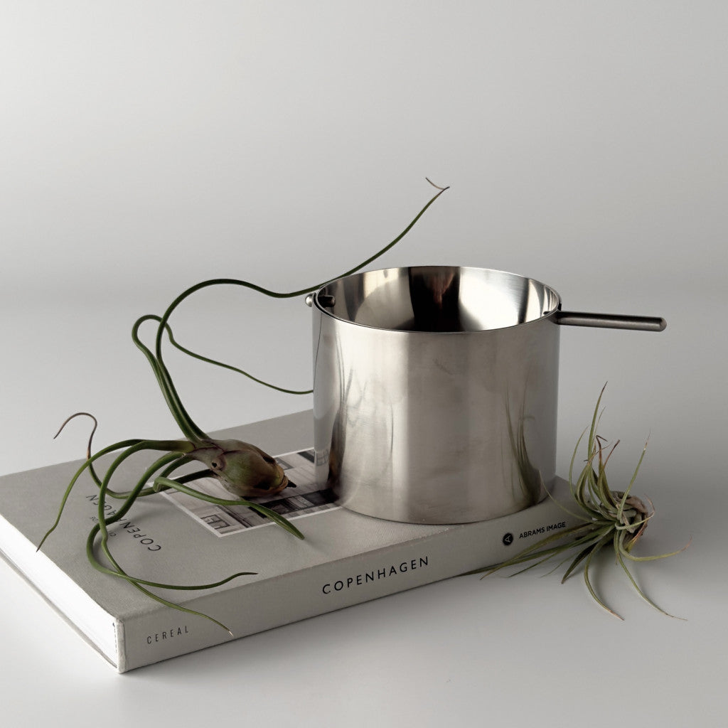 シリンダーライン リボルビング アッシュトレイ