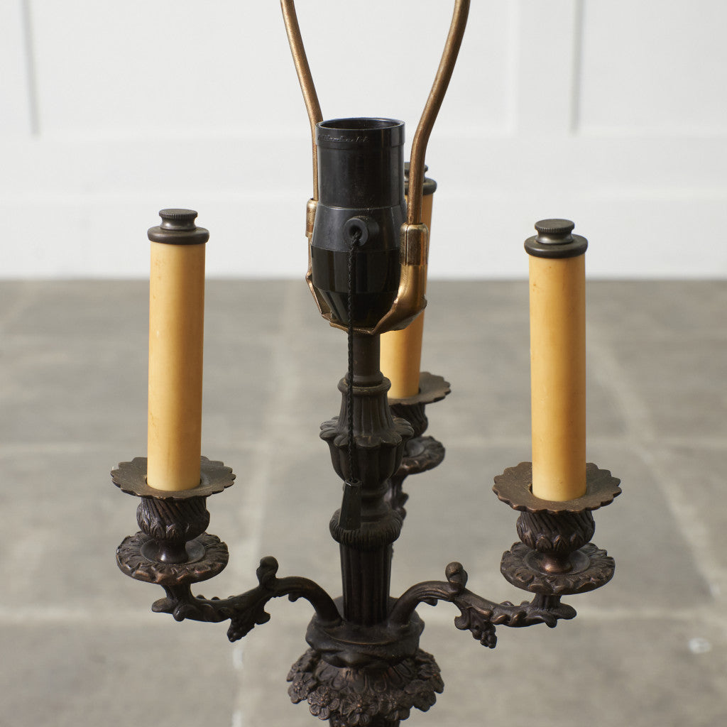 イタリアン クラシック テーブルランプ