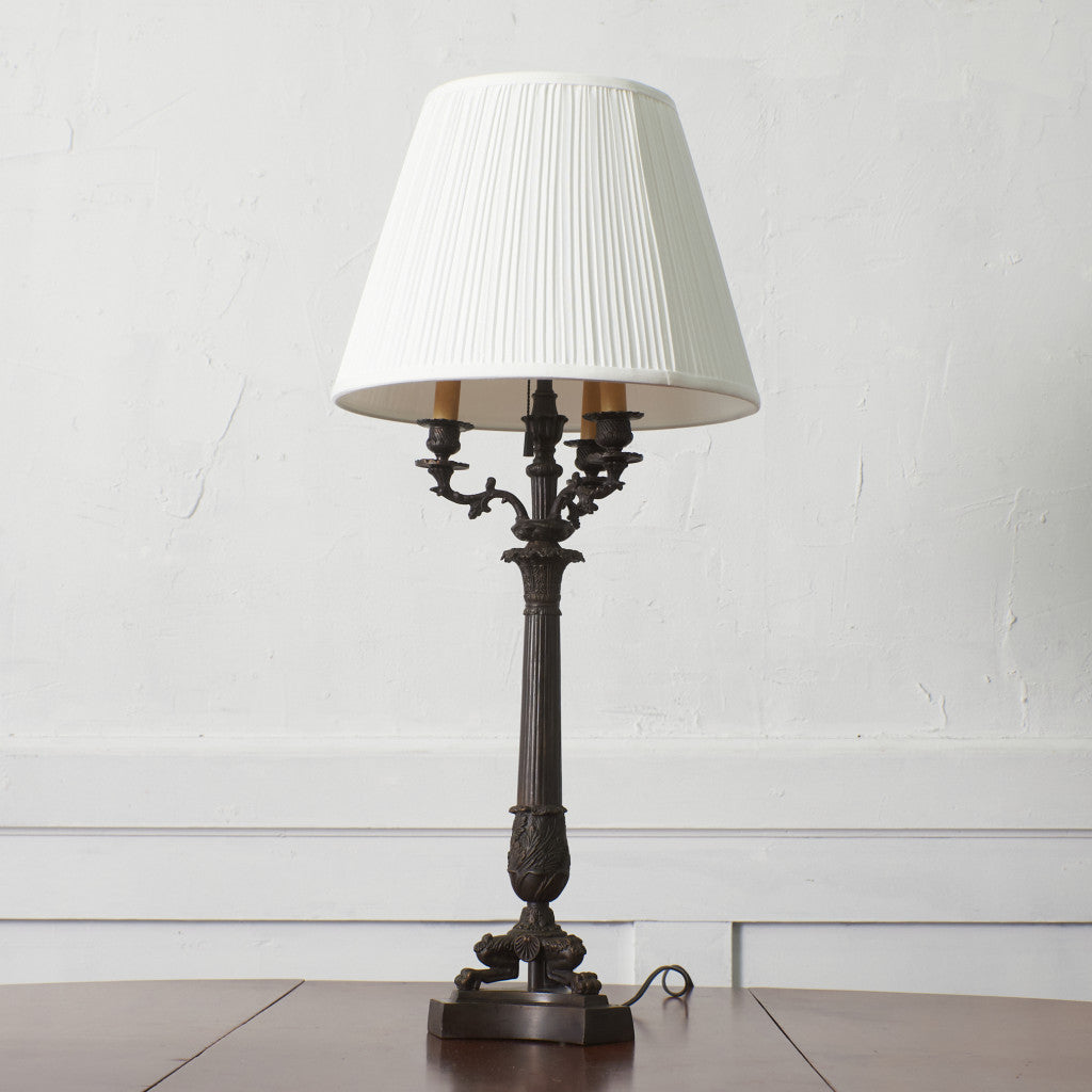 イタリアン クラシック テーブルランプ