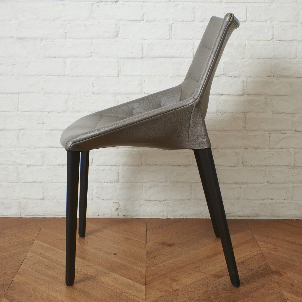 OUTLINE アームレスチェア