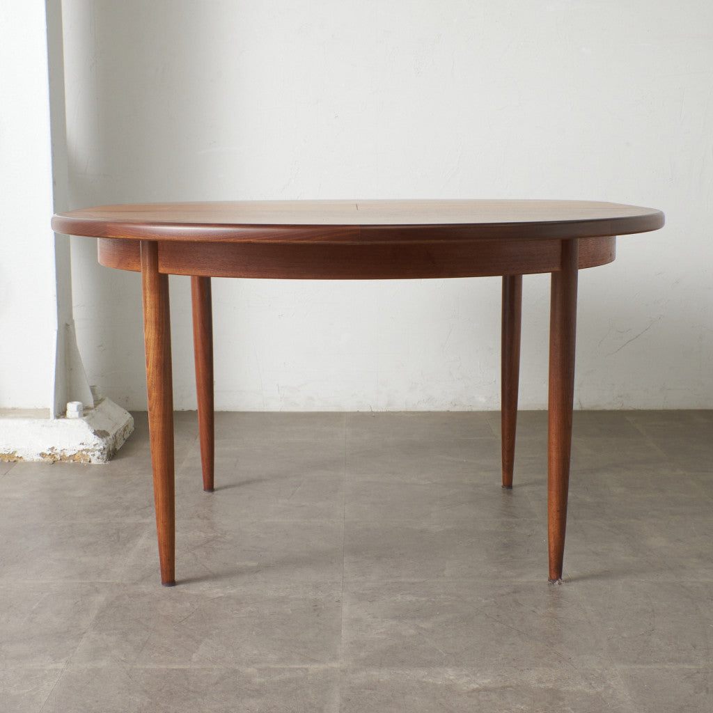 エクステンション ラウンドダイニングテーブル