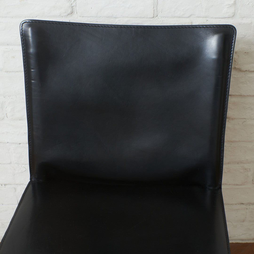 412 CAB アームレスチェア