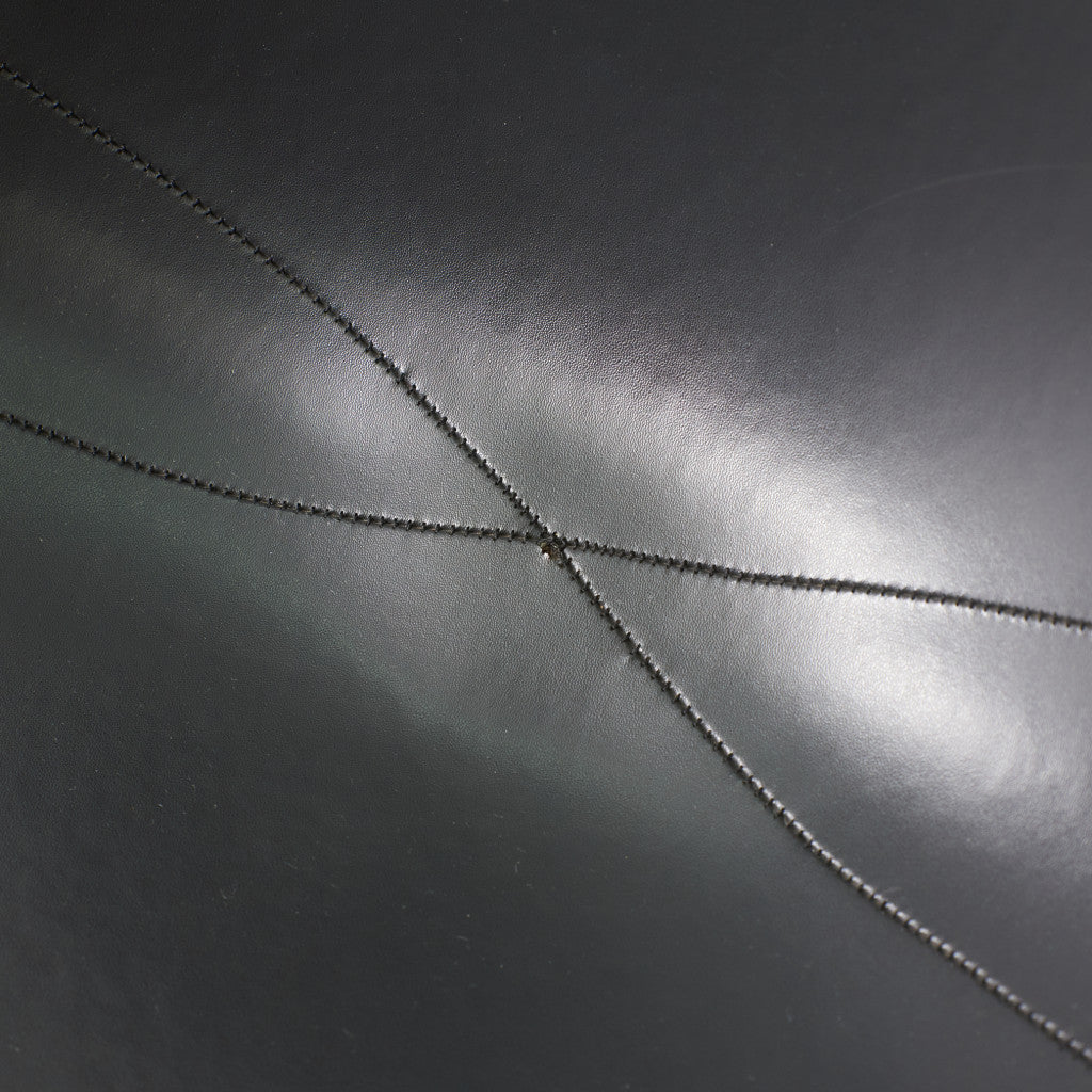 サイドシェルチェア スタッキングベース