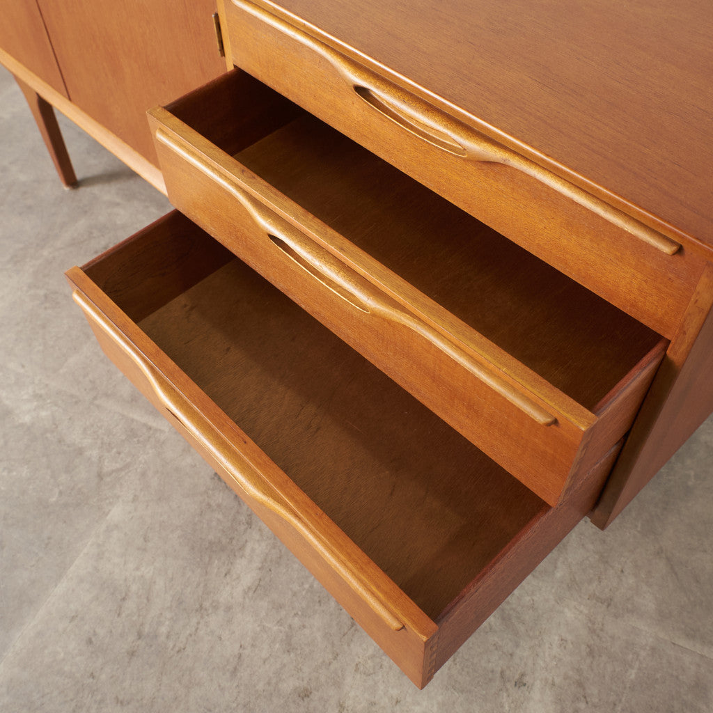 ヴィンテージ サイドボード