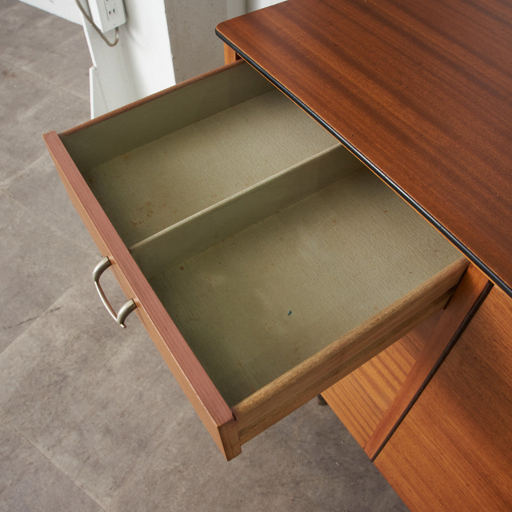 ヴィンテージ サイドボード