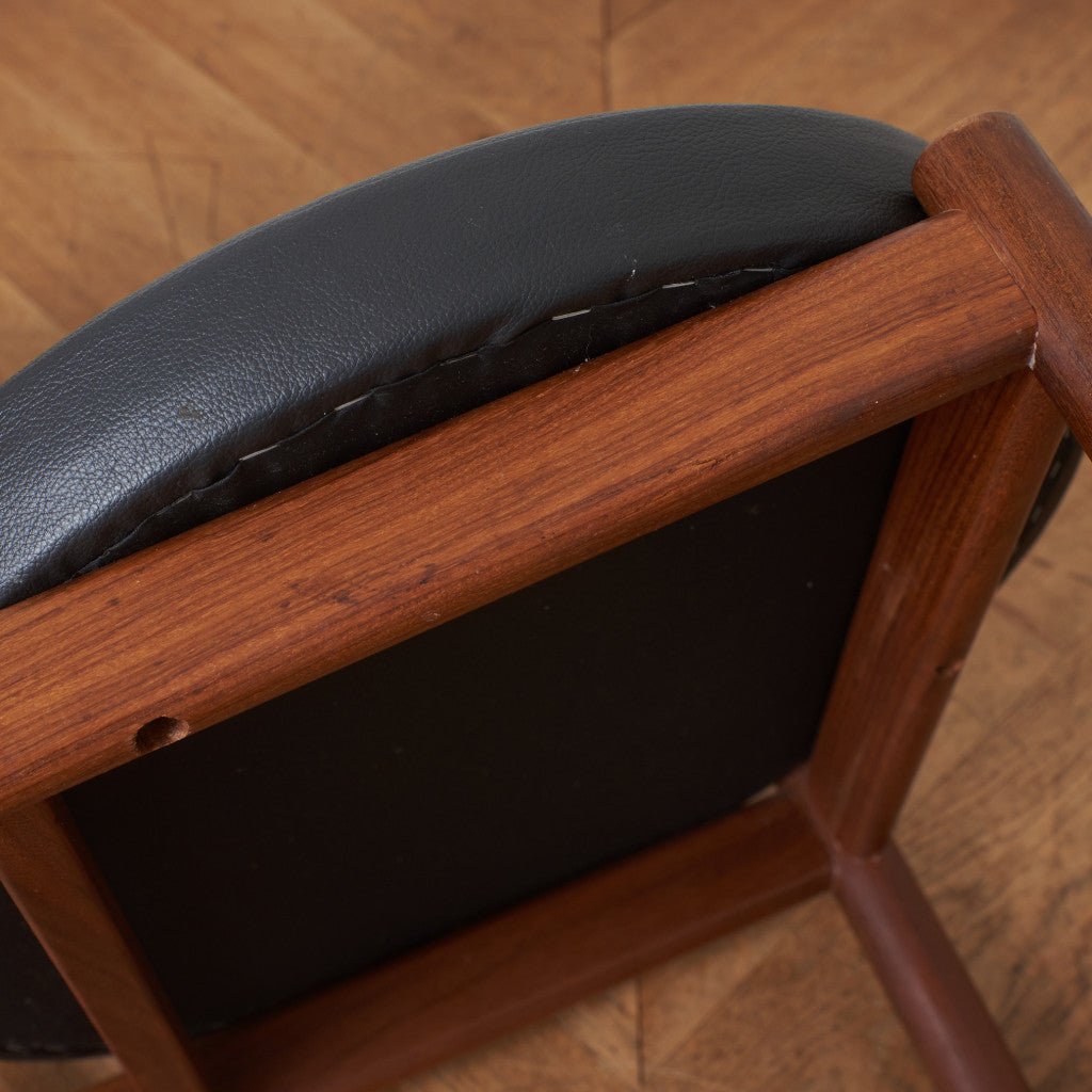 サーキュラーチェア