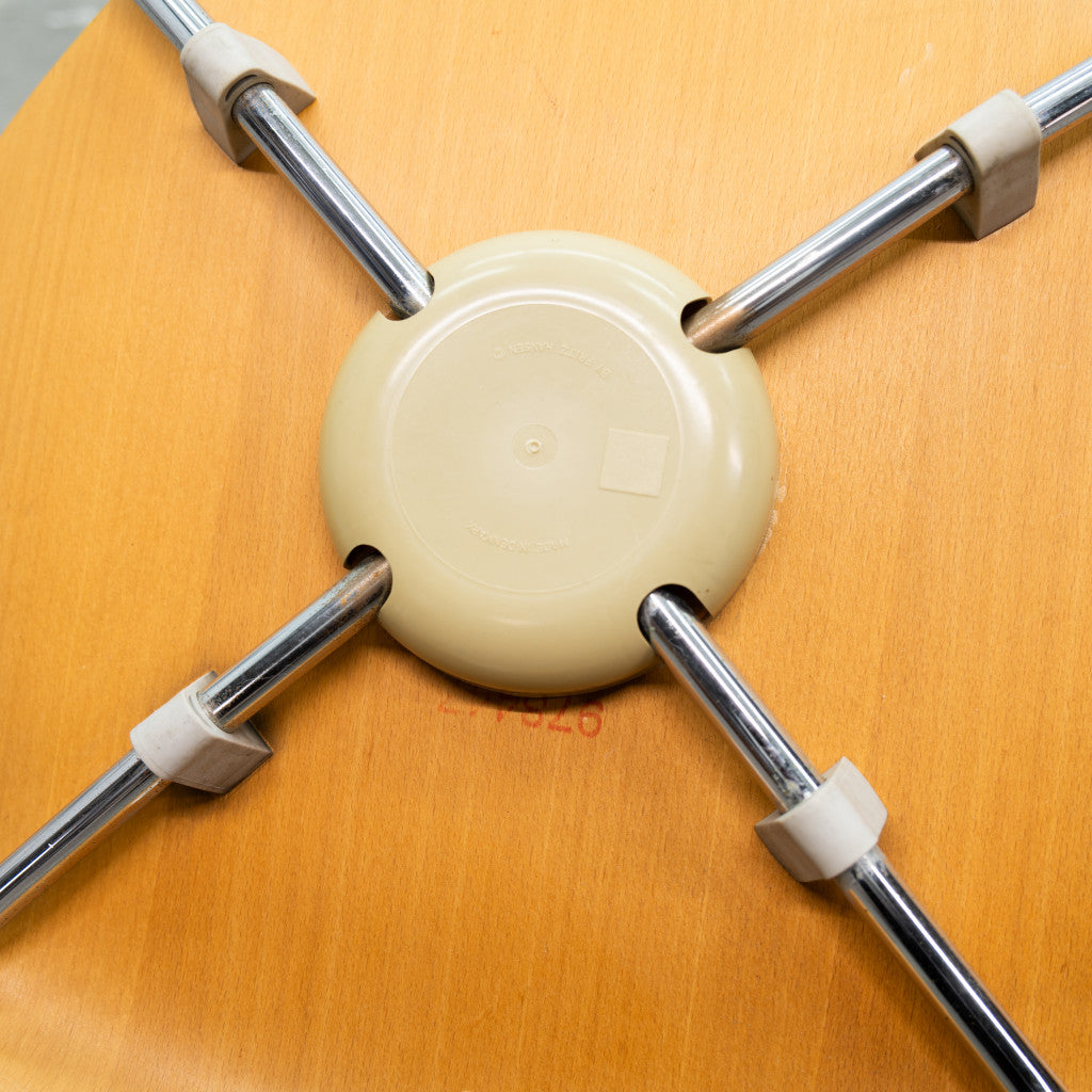 セブンチェア / フロントパディング