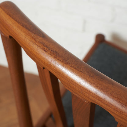 スラットバックチェア/ 張替済