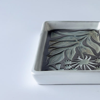 Upsala Ekeby ウプサラエクビィ 絵皿