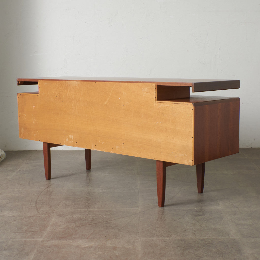 New Fresco ヴィンテージ デスク｜ジープラン G-PLAN｜ビクター