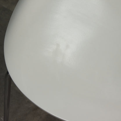 セブンチェア