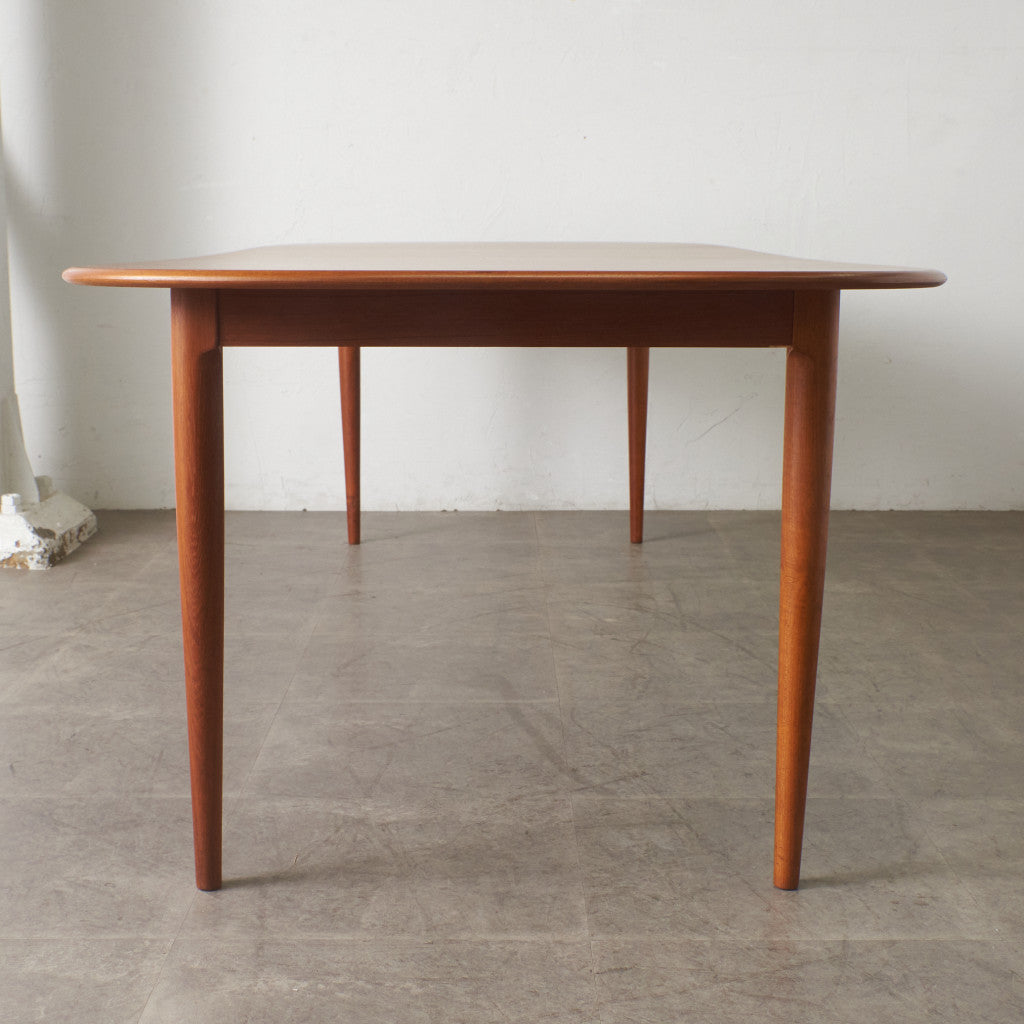 ヴィンテージ エクステンション ダイニングテーブル