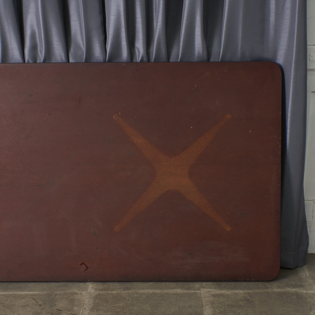 イームズ コントラクトベース ミーティングテーブル